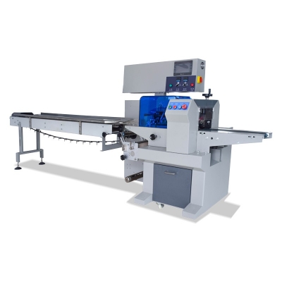 Pastry packaging machine